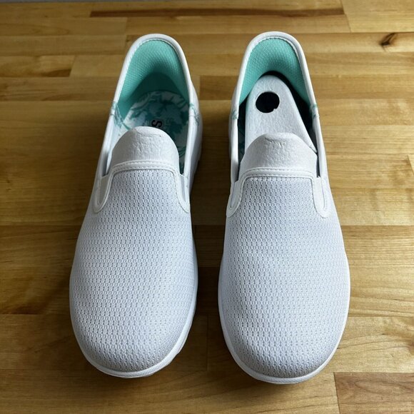 Skechers Sneakers Slip-ins Hands Free GOwalk Travel Fiji Shoes White 8.5 NEW - Picture 3 of 10